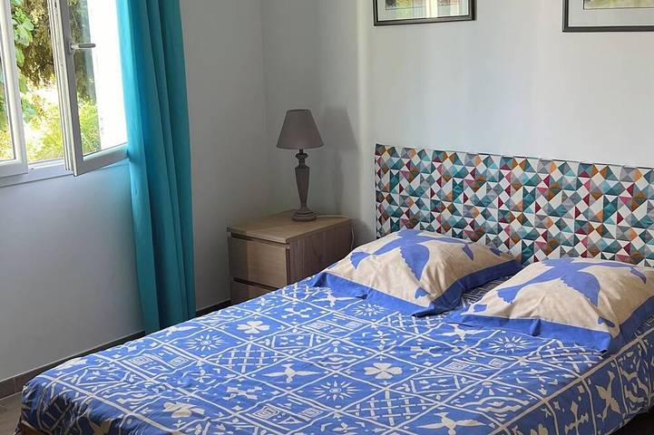 Location de vacances pour 5 personnes, avec jardin et terrasse à Ollioules - 4