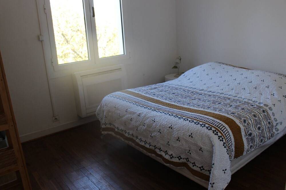 Maison de vacances « Vue sur la Tour » avec terrasse privée, Wi-Fi et climatisation in Montcuq-en-Quercy-Blanc, Quercy