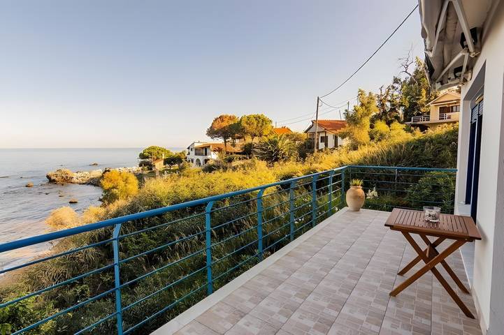 Ferienhaus 'Art Of Luxury Superior Villa' mit Meerblick, privater Terrasse und Klimaanlage in Agia