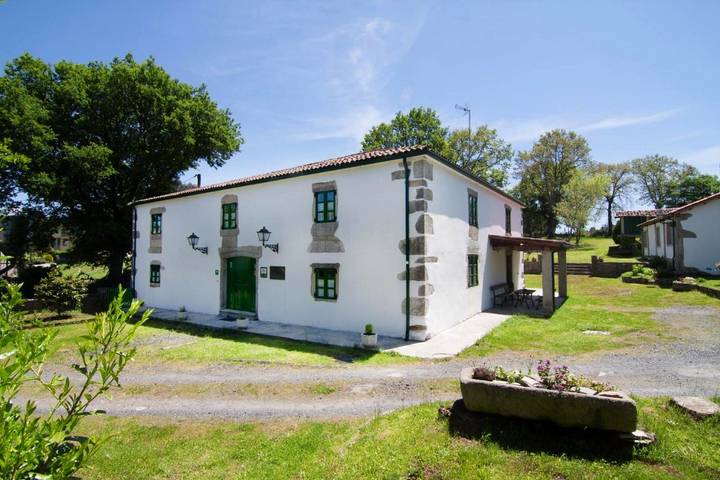 Maison de campagne pour 2 personnes, avec jardin et terrasse à Palas de Rei - 2