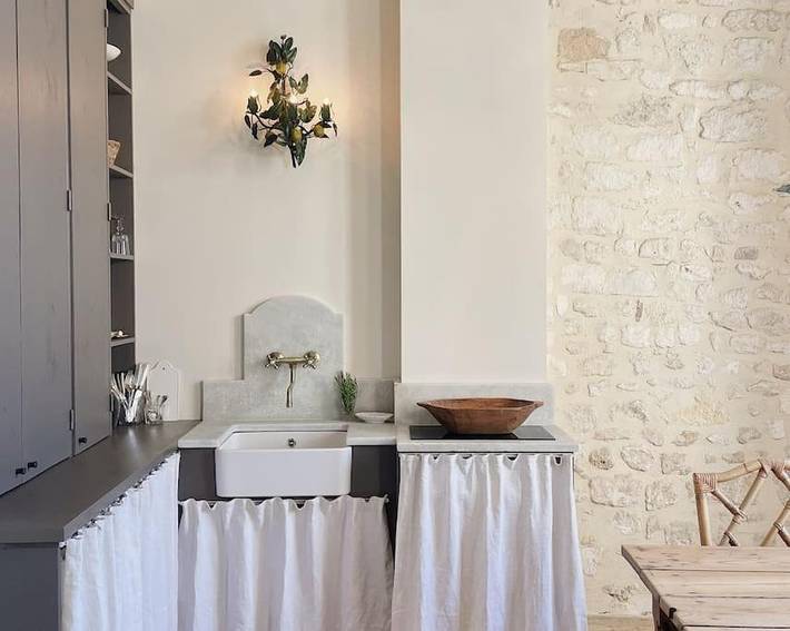 Gîte pour 2 personnes, avec vue à Saintes - 2