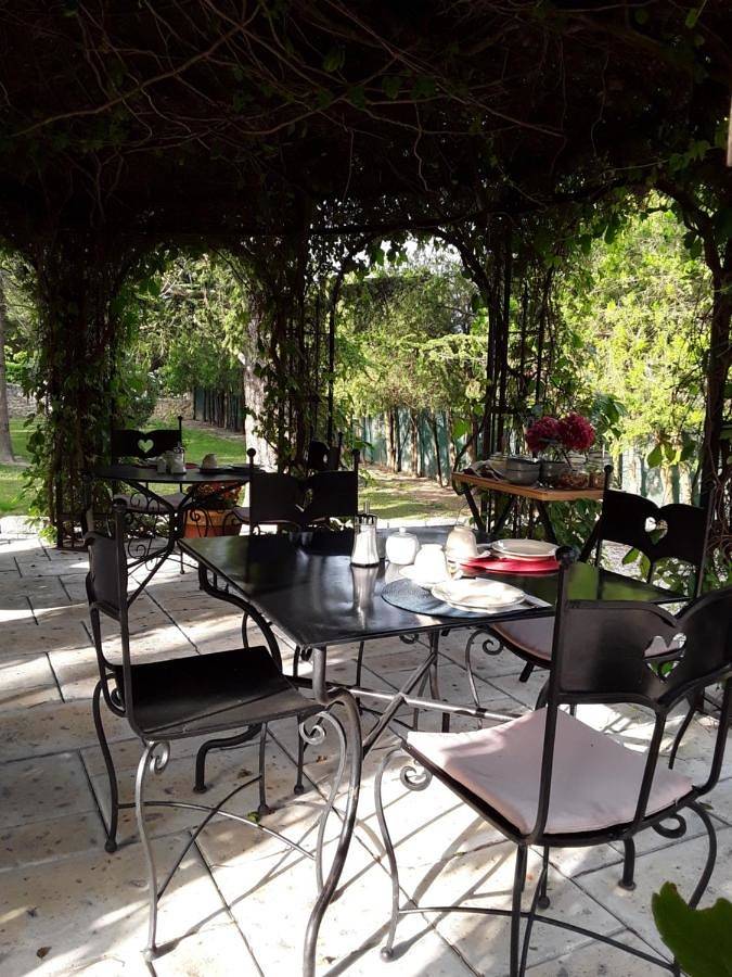 Mas de l'ile in Avignon, Vaucluse
