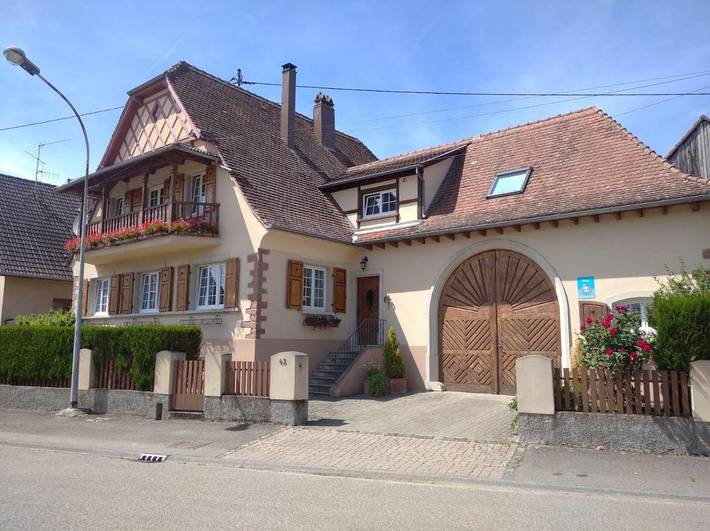 Gîte pour 4 personnes, avec vue et jardin à Zellwiller