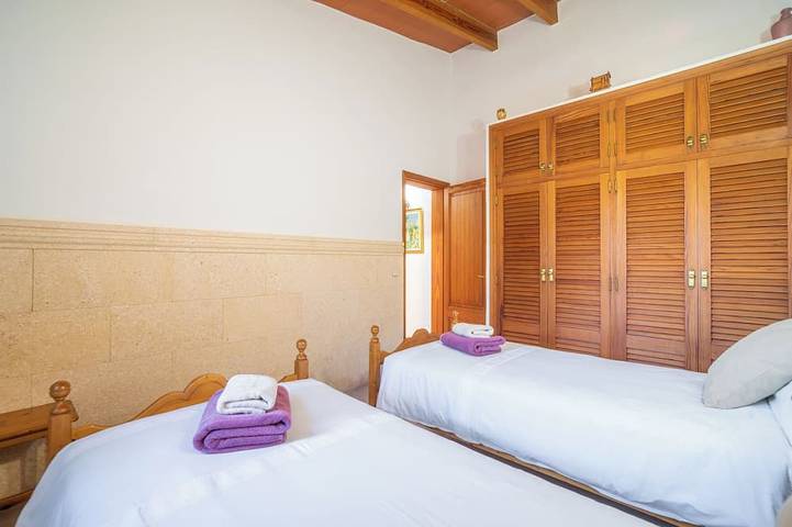 Finca mit Whirlpool für 7 Personen, mit Pool und Balkon sowie Garten und Whirlpool in Alcúdia - 4