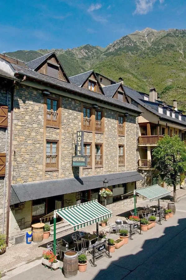 Hôtel pour 4 personnes, avec terrasse - 1