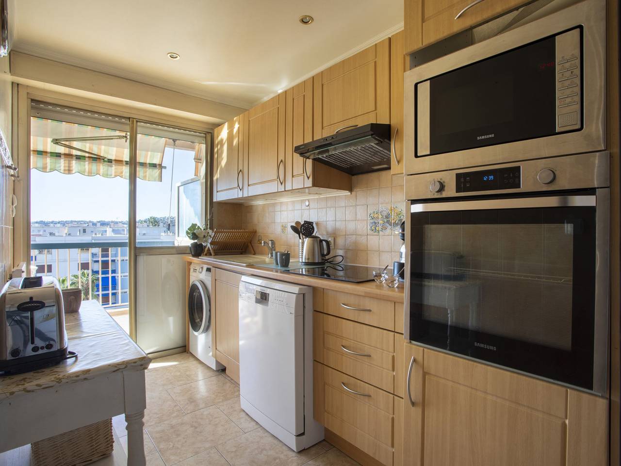 Entire apartment, Le Cagnes Beach in Cagnes-sur-Mer, Cannes region