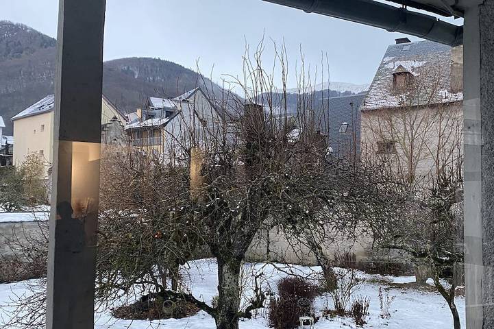 Location de vacances pour 15 personnes, avec Jacuzzi dans Office De Tourisme Du Pays D Arreau