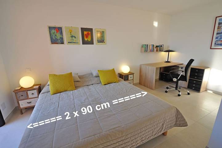 Appartement entier, T4 - 95 m2, Porticcio, jardin, option garage, grande literie 180+160. Wifi Fibre in Porticcio, Grosseto-Prugna