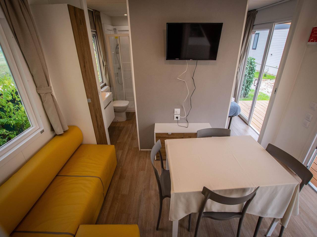 Mobil-home dans la résidence Alba Village in Alba (Piemont), Langhe