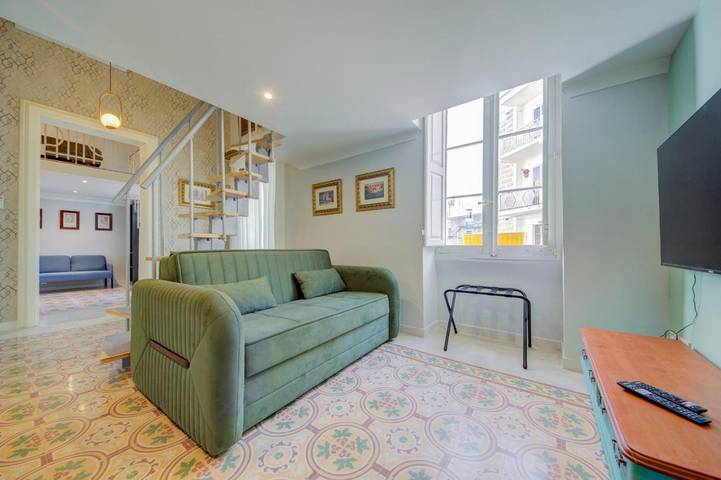 Ferienhaus für 12 Personen, mit Ausblick und Balkon - 1