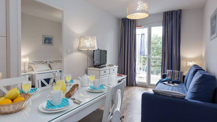Location de vacances pour 2 personnes, avec terrasse, animaux acceptés à Hourtin