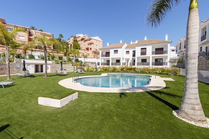 Holiday Home 'Villa Andy en Melisa' close to the Sea with Shared Pool & Wi-Fi in Riviera del Sol, Mijas