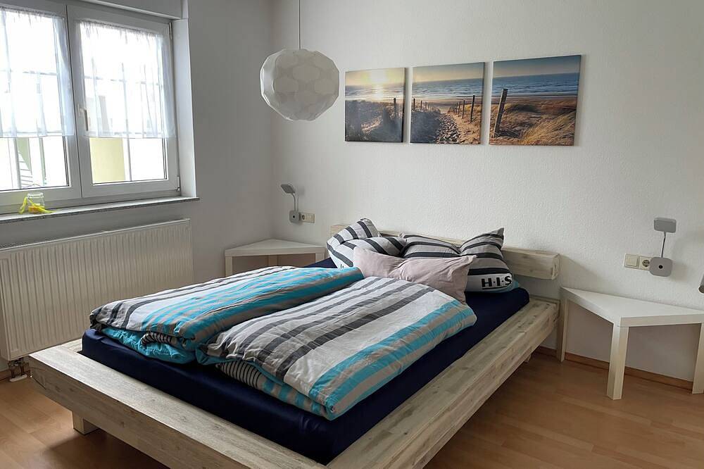 Ganze Wohnung, Gemütliche, ruhige Ferienwohnung mit Blick ins Grüne in Dormettingen, Neckar-Alb
