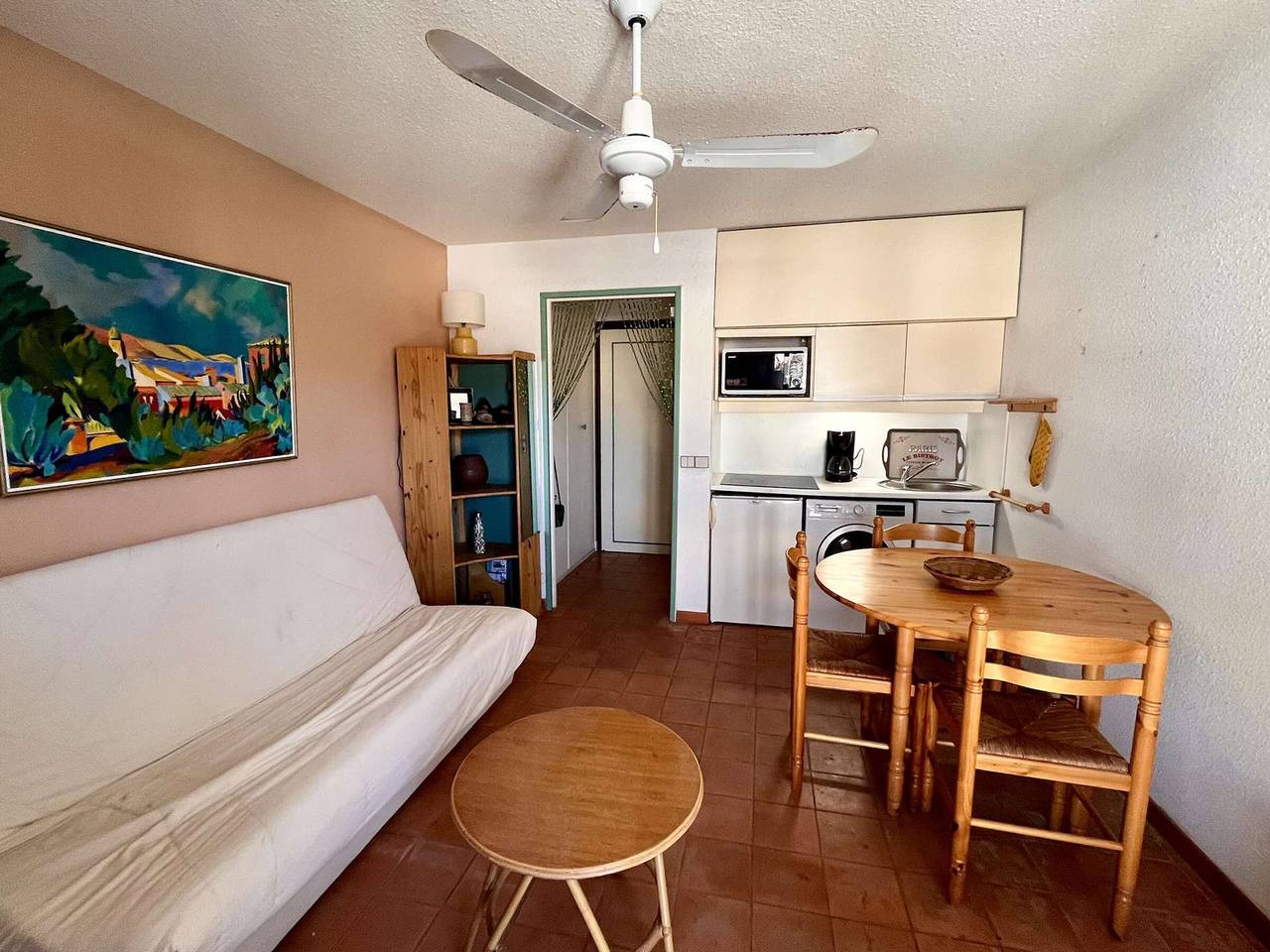 Appartement entier, Studio cosy à 50m de la plage avec parking privé - Cavalaire-sur-Mer in Cavalaire-sur-Mer, Parc national de Port-Cros