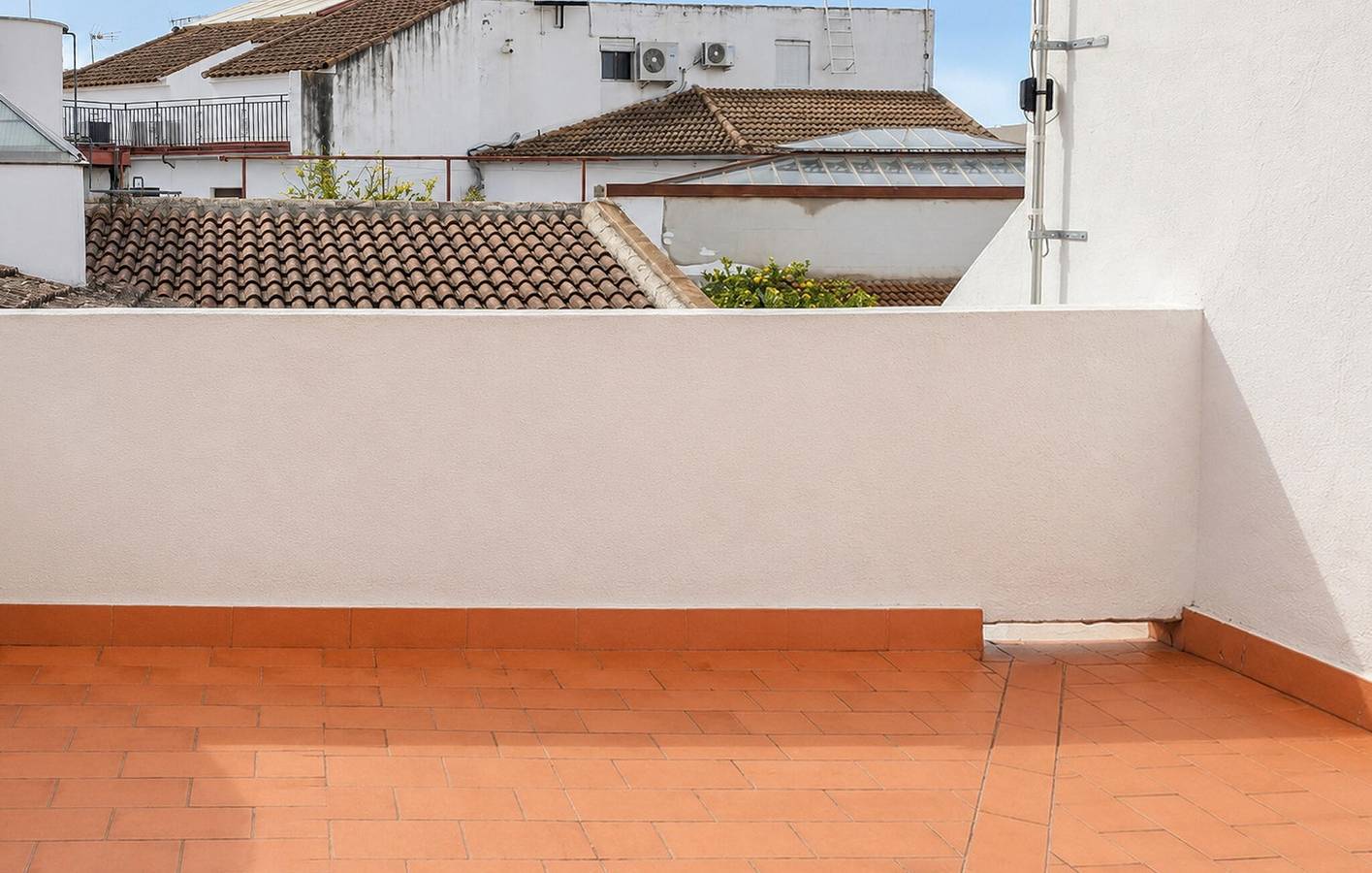 Moderne 2-Zimmer-Wohnung mit Pool und Grill in La Puebla de los Infantes in La Puebla de los Infantes, Sevilla Provinz