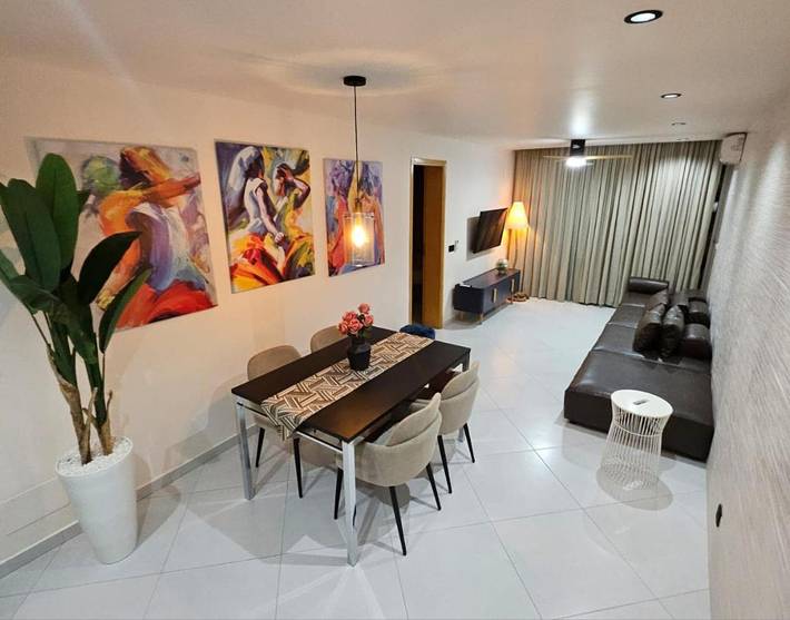 Appartement de vacances pour 3 personnes, avec vue et jardin