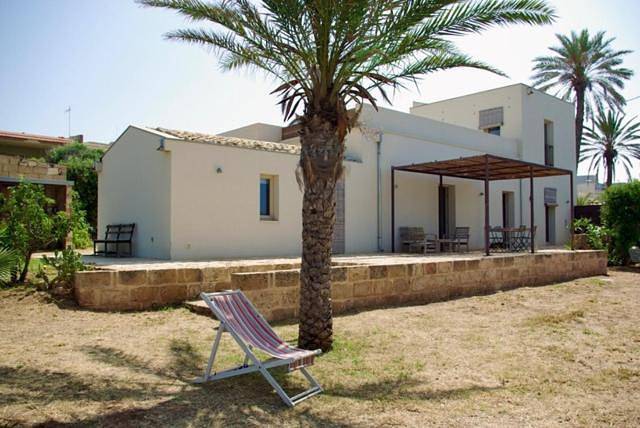 Villa per 8 persone, con Terrazza e Giardino nonché Piscina e Panorama a Cava d'Aliga