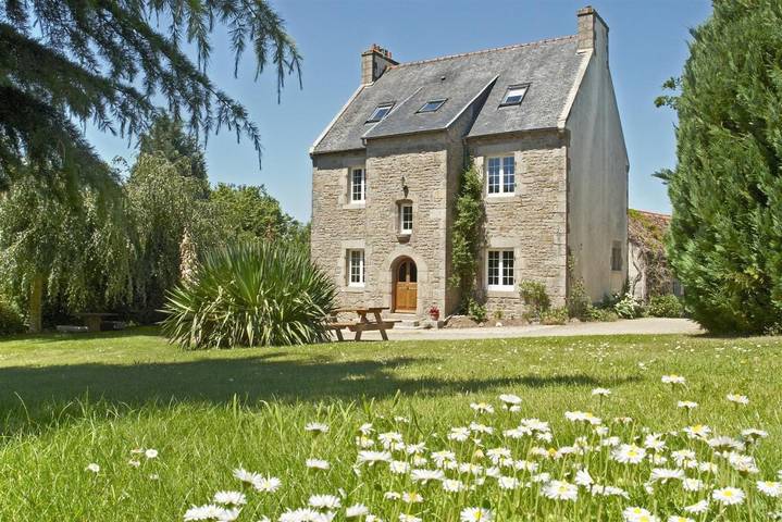 Station pour 2 personnes, avec jacuzzi et jardin à Plouégat-Moysan - 2