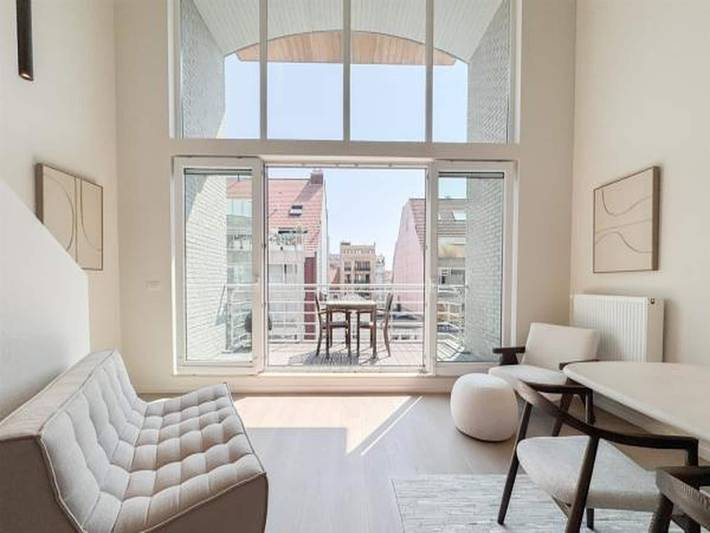 Ganze Wohnung, Geräumige Maisonette-Wohnung im Zentrum von Knokke in Knokke, Knokke-Heist