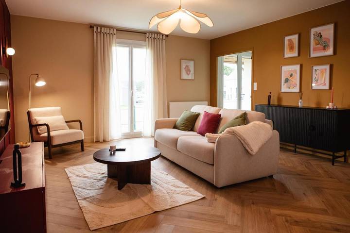 Location de vacances pour 7 personnes, avec Terrasse et Jardin à Marcey-les-Grèves