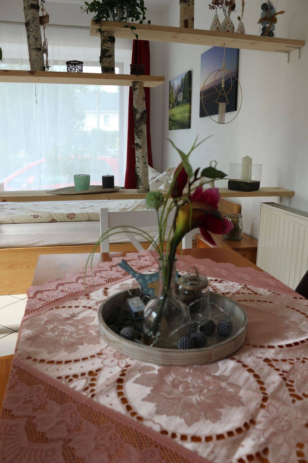 Ganze Wohnung, Anita in Neundorf, Thüringer Schiefergebirge