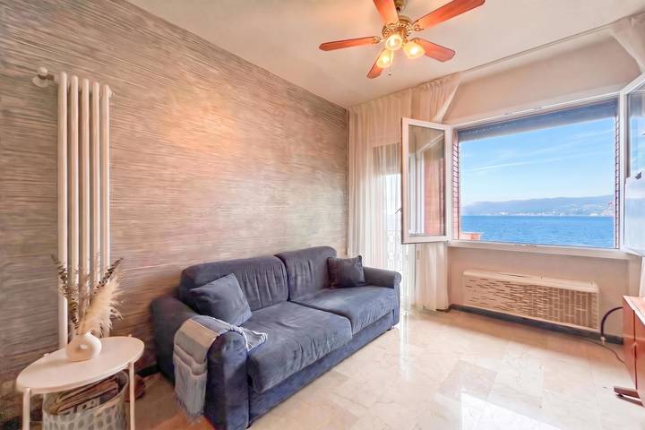 Appartamento intero, Torre Sea-View Apartment in Lido di Torre del Mare, Bergeggi