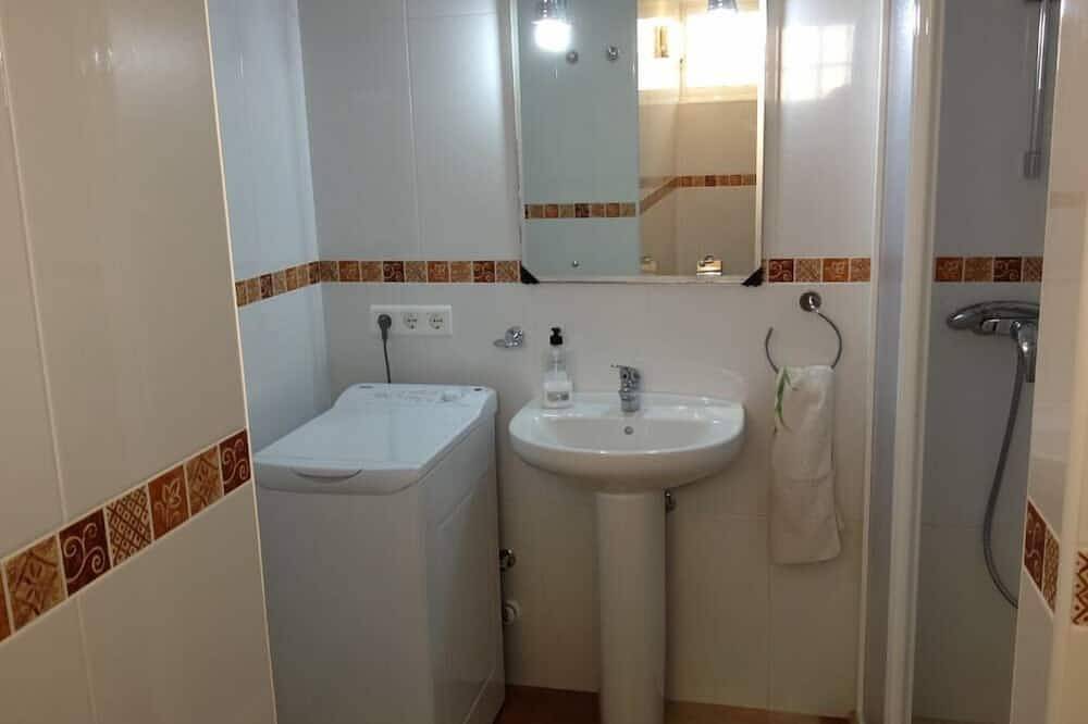 Entire apartment, Dream holiday in Carihuela in Montemar Torremolinos, Torremolinos