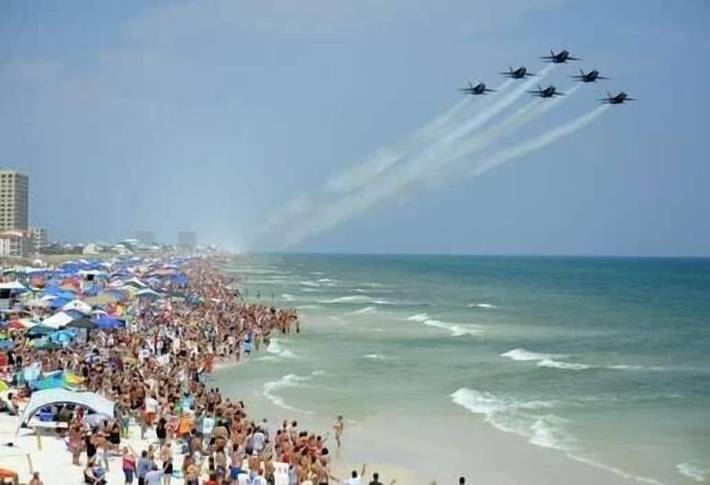 Vacation rental for 8 people, with pool and balcony in Pensacola Beach