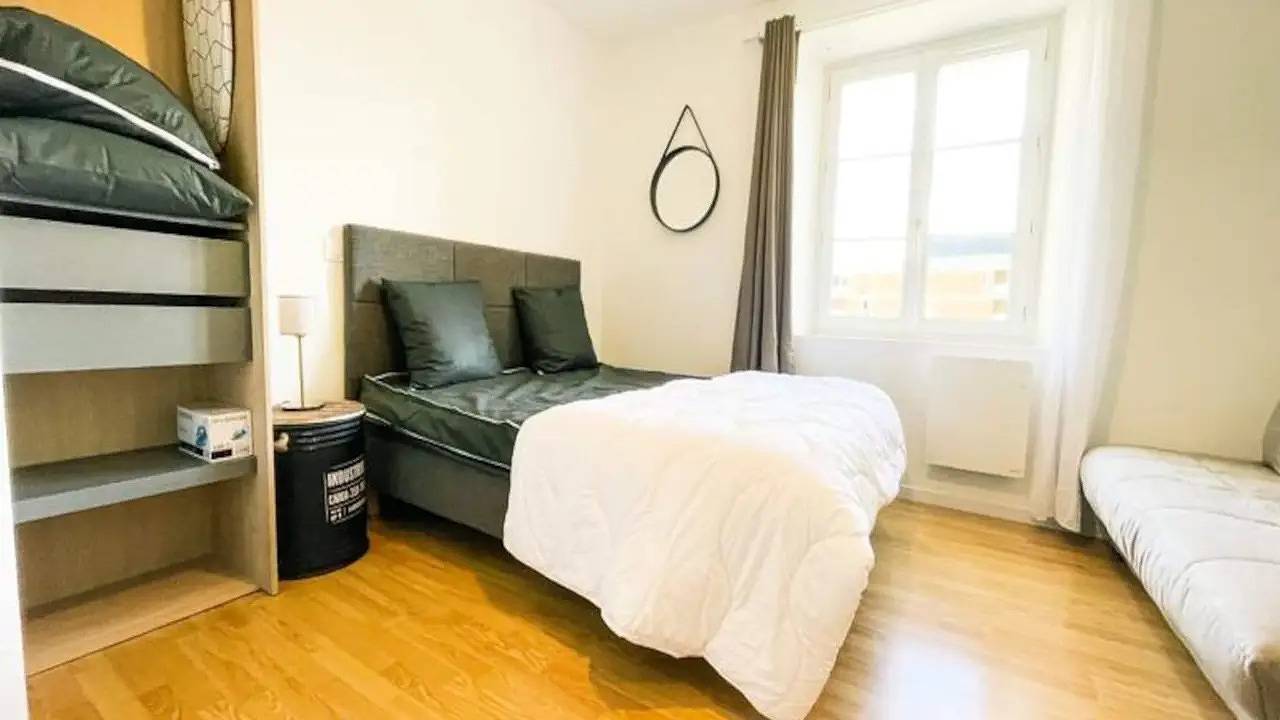 Appartement de vacances entier, Appartement de vacances pour 5 personnes in Saint-Martin-le-Vinoux, Isère