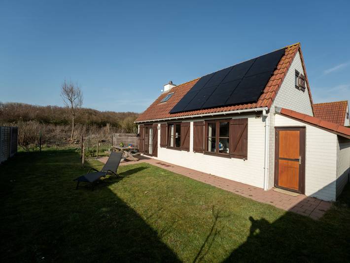Pippa with parking & garden in Wenduine, Le Coq