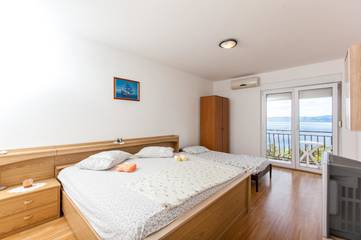Apartament Wakacyjny dla 4 osoby w Lokva Rogoznica, Żupania splicko-dalmatyńska, Zdjęcie 4