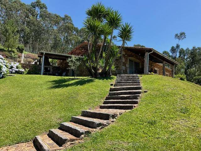 Casa rural para 8 personas, con Terraza y Jardín además de Piscina y Vistas en Barcelos