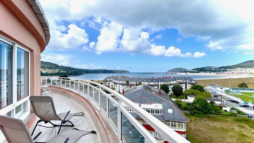 Gîte pour 5 personnes, avec balcon/terrasse, adapté aux familles à Viveiro - 3