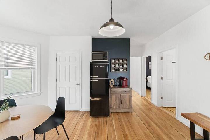 Vacation rental for 16 people in Providence