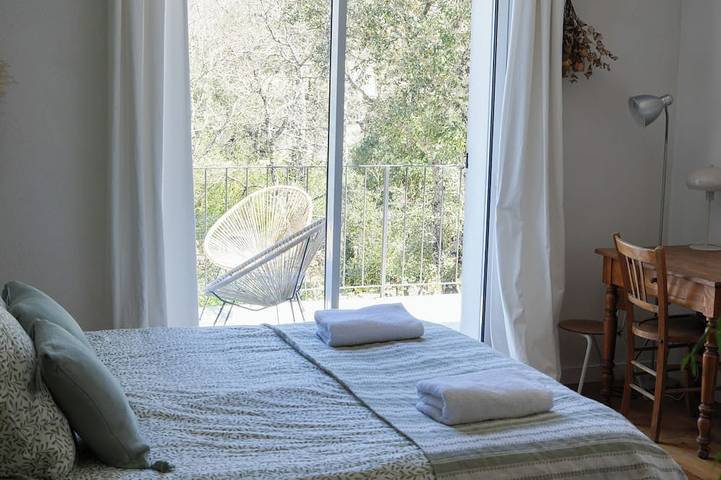 Location de vacances pour 12 personnes, avec Terrasse et Jardin à Saint-Martin-de-Londres - 2