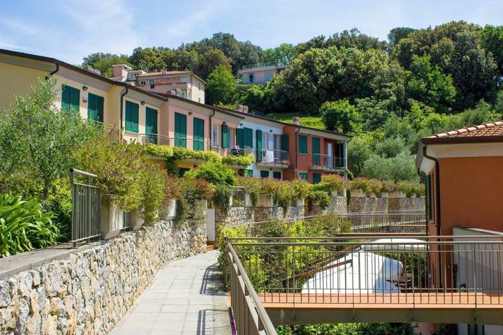 Appartamento per 3 persone, con Terrazza e Giardino a San Terenzo