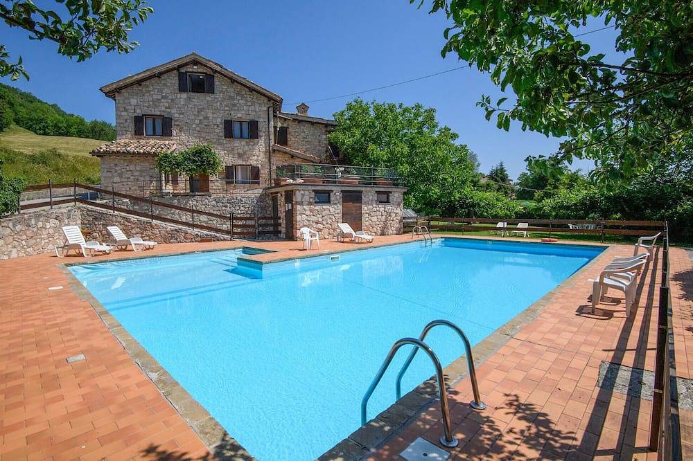 Appartement entier, Cozy apartment in Montemonaco in Montemonaco, Parc national de Monti Sibillini