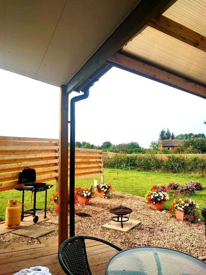 One-Bedroom House in Sherwood Forest, Nottinghamshire