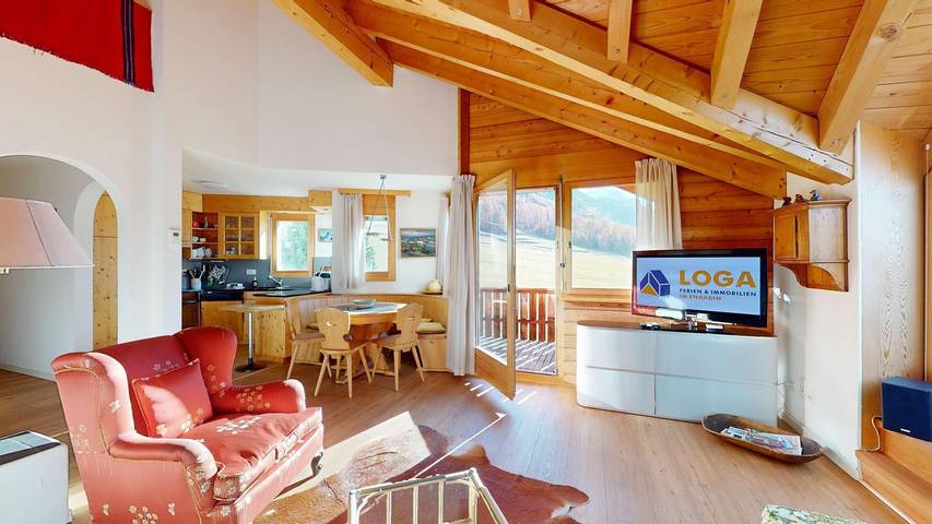 Ferienwohnung für 8 Personen, mit Balkon und Terrasse sowie Garten in Pontresina