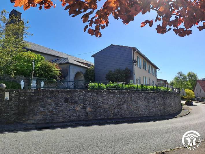 Gîte pour 3 personnes, animaux acceptés à Le Vintrou