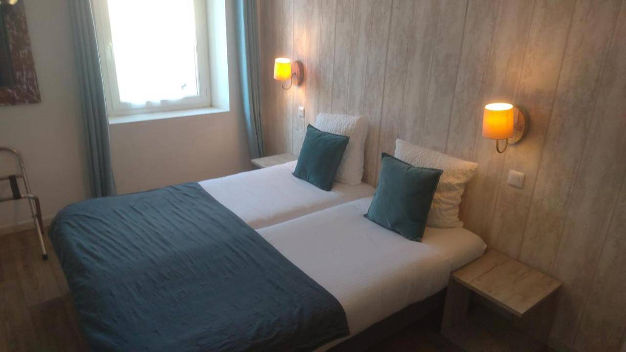 Double Room in Pierrefeu-du-Var, Côte méditerranéenne (France)