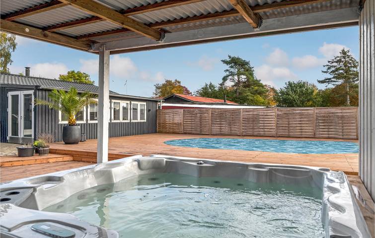 Ferienhaus für 4 Personen, mit Terrasse und Garten sowie Pool auf Seeland - 3