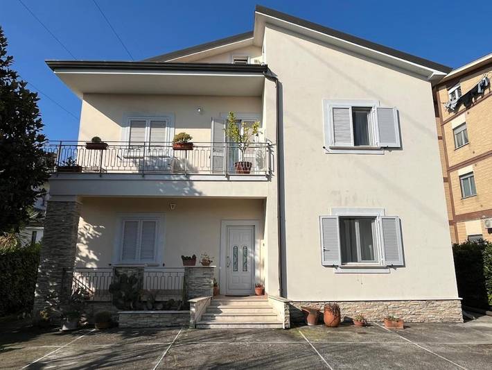 Location de vacances pour 5 personnes, avec Balcon à Roccasecca