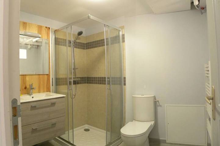 Gîte pour 4 personnes, avec piscine à Charleval - 4