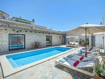 Villa in Sa Pobla, North Majorca für 10 