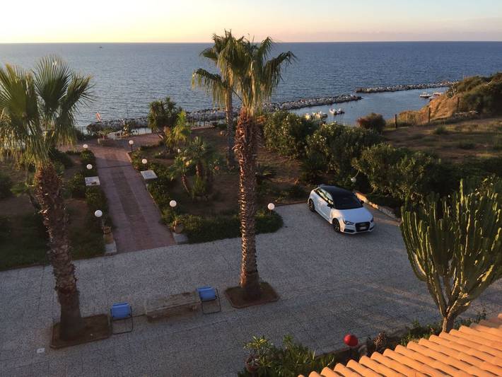Appartamento intero, Villa Gina in Trappeto in Spiaggia Lido Casello, Trappeto