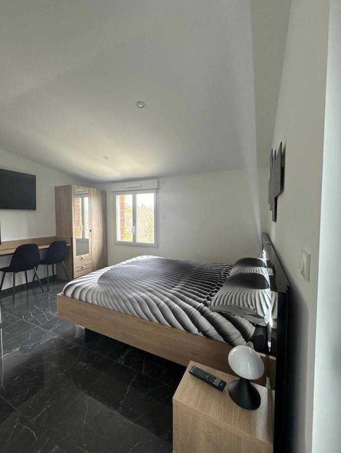 Gîte pour 2 personnes, avec vue et terrasse à Digne-les-Bains - 2