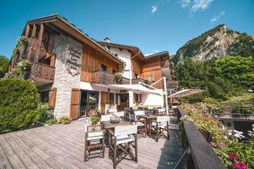 Hôtel pour 2 personnes, avec jardin et vue ainsi que piscine et sauna à Pralognan-la-Vanoise
