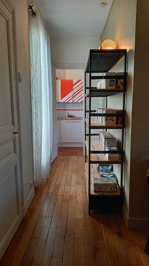 Appartement entier, One-Bedroom Apartment in Le Vésinet, Yvelines