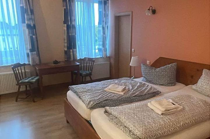 Ferienwohnung für 8 Personen in Boren